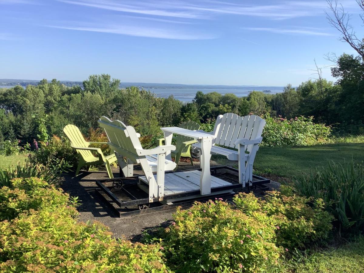 Les Saisons Du Fleuve Lotbiniere Exterior foto